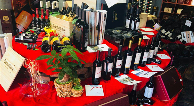 怎么選擇進(jìn)口紅酒加盟品牌? 怎么選擇進(jìn)口紅酒加盟品牌?